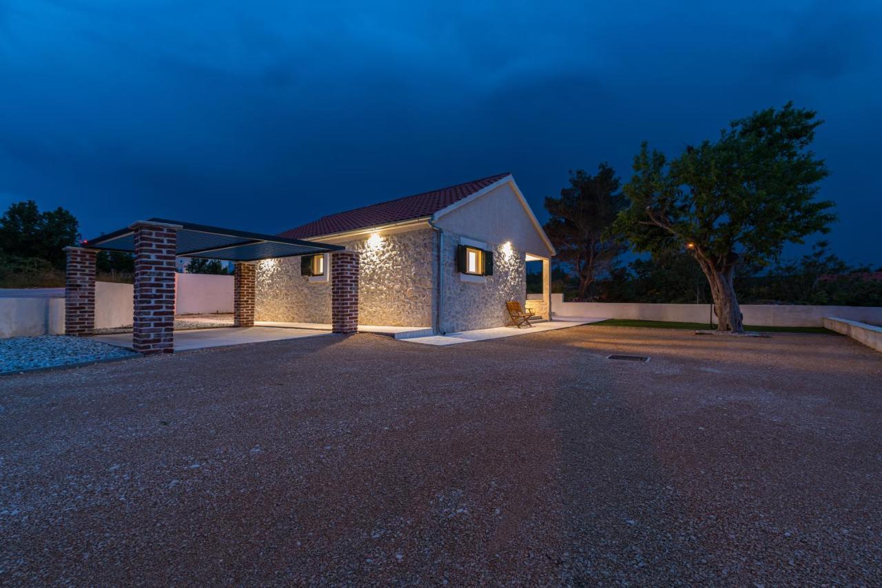 Holiday Home Figurica Novigrad  Eksteriør bilde